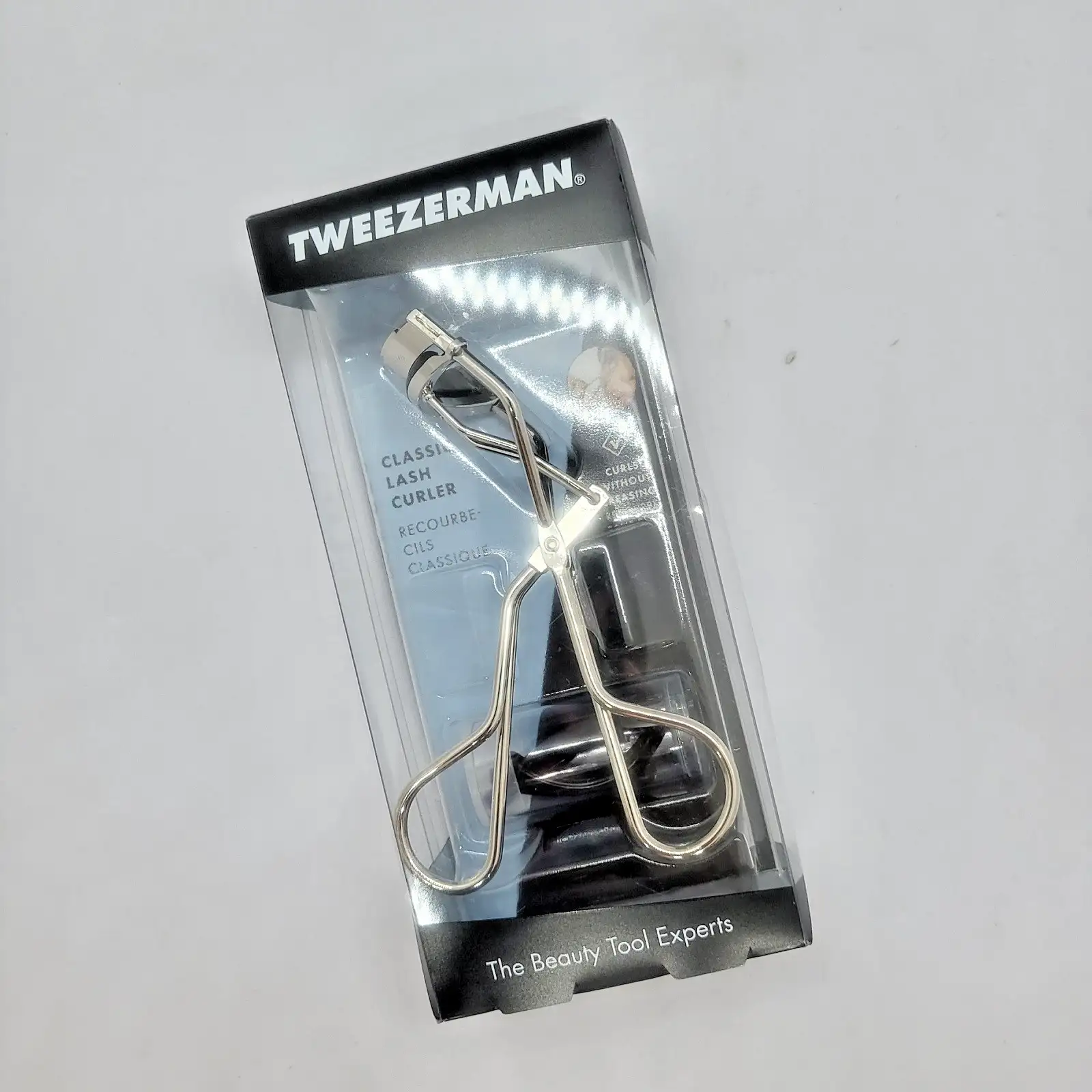 Класическа извивачка за мигли Tweezerman с 3 силиконови резервни подложки 1034 - Image 2