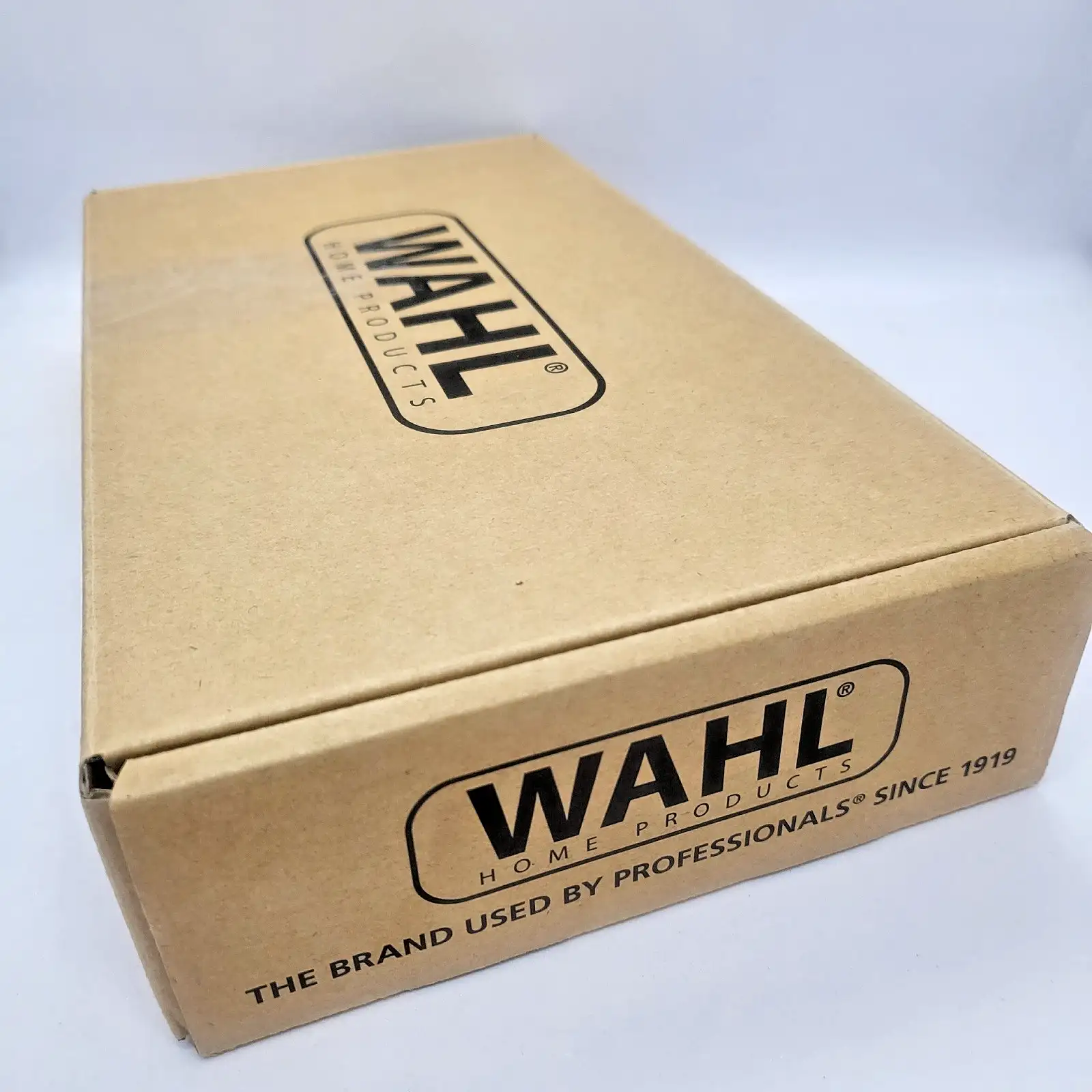 Комплект Wahl Groomsman Combo 9916 с презареждаем тример за брада и тример за нос и уши Нов - Image 5